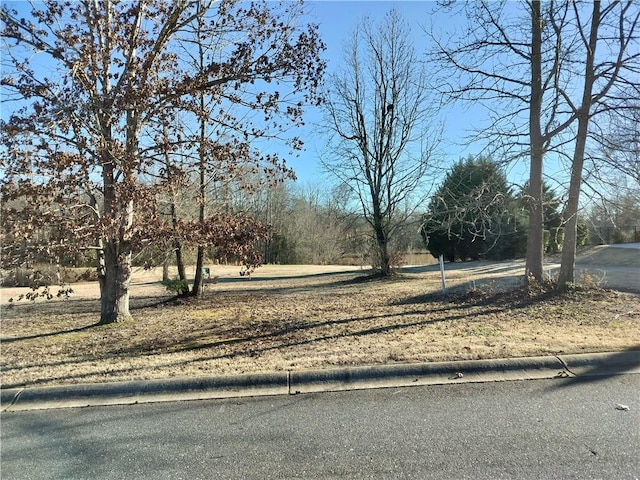 Listing photo 2 for 150 Tully Dr, Anderson SC 29621