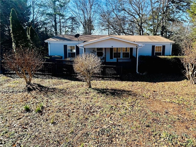 ranch-style house with a porch