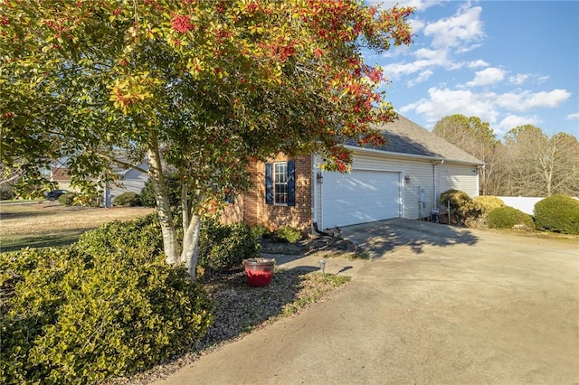 view of front facade with a garage