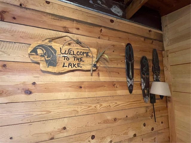 interior details with wooden walls