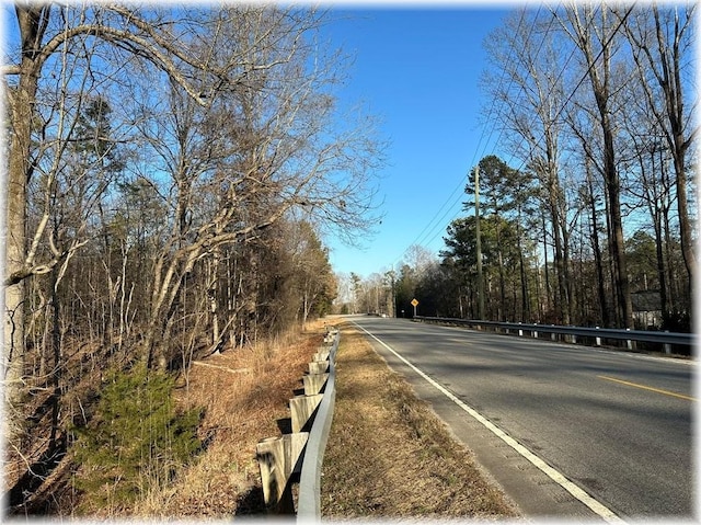 Listing photo 3 for LOT6 Martin Creek Rd, Seneca SC 29678