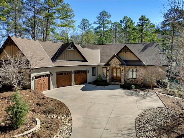 craftsman house with a garage