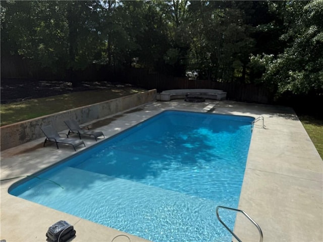 100 Echota Trl, Seneca, SC 29672 - outdoor pool featuring a diving board, a patio area, and a fenced backyard