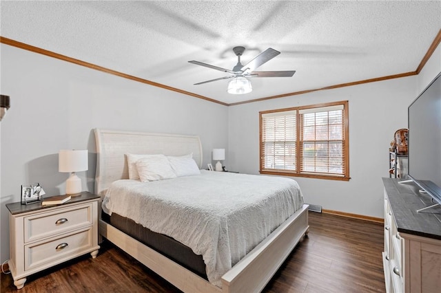 bedroom featuring crown molding, ceiling fan, dark hardwood / wood-style floors, and a textured ceiling