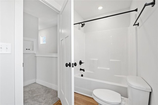 117 Norbert Ln, Anderson, SC 29624 - bathroom featuring shower / washtub combination and toilet