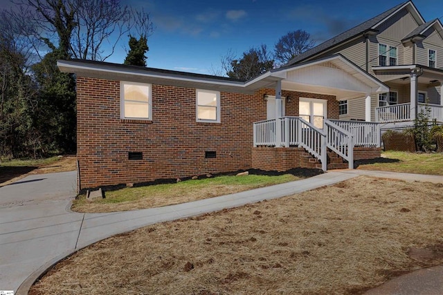 view of front of property with a porch