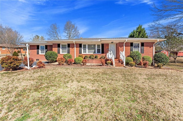 ranch-style home featuring crawl space, a front lawn, and brick siding