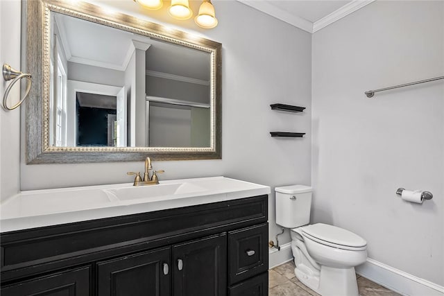 full bathroom with baseboards, crown molding, vanity, and toilet