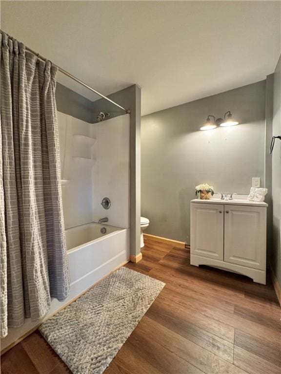 271 Piper Ln, Pickens, SC 29671 - bathroom with wood finished floors, shower / bathtub combination with curtain, and vanity