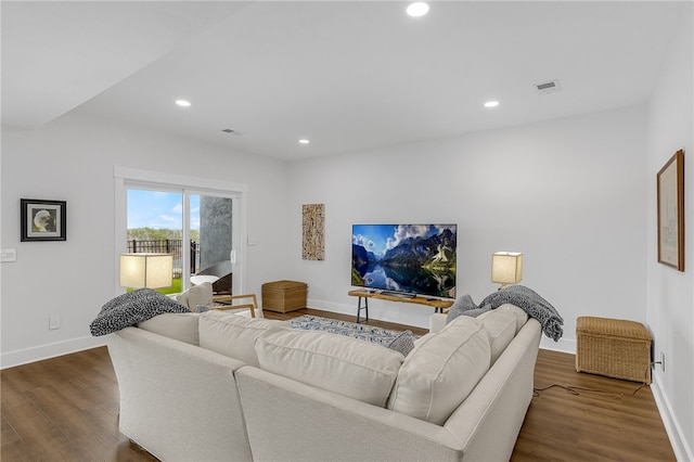 1230 Melton Rd Unit 215, West Union, SC 29696 - living room featuring visible vents, recessed lighting, dark wood-style floors, and baseboards