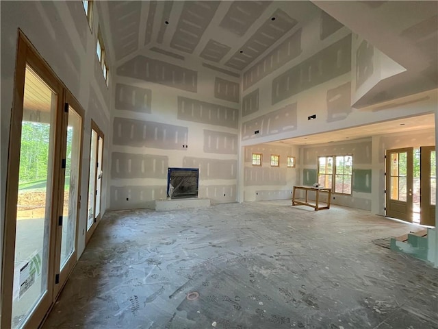 248 W Old Pendleton Rd, Central, SC 29630 - unfurnished living room featuring a towering ceiling