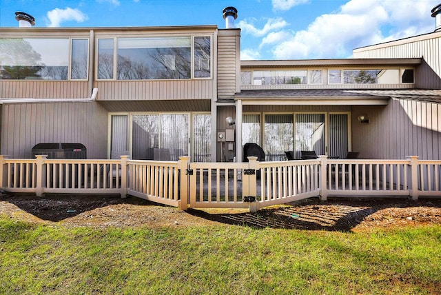 view of rear view of house