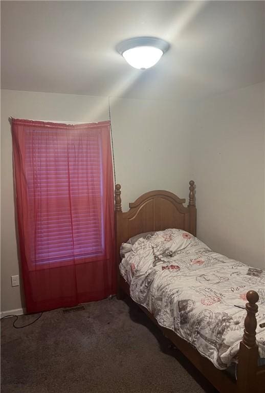 bedroom with carpet