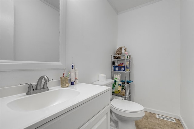 half bath featuring visible vents, toilet, ornamental molding, baseboards, and vanity