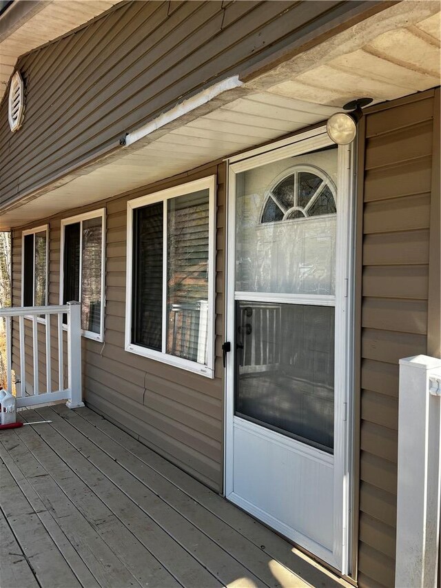 503 Lakewood Dr, Townville, SC 29689 - photo 1