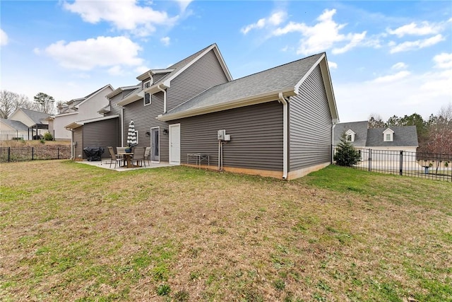 103 W Chestnut Cir, Central, SC 29630 - rear view of house featuring a patio area and a fenced backyard