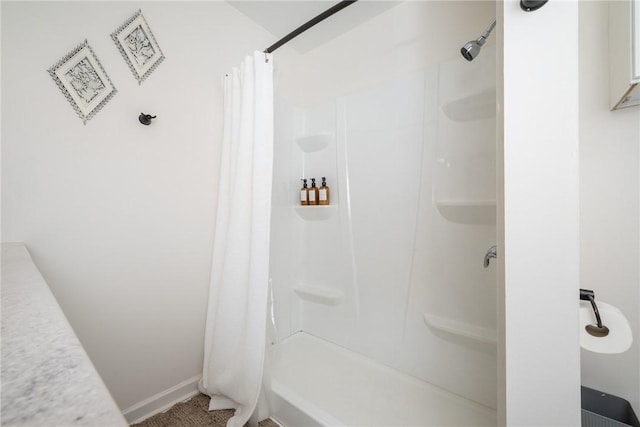 107 Berkley Ave, Greenville, SC 29609 - bathroom featuring curtained shower