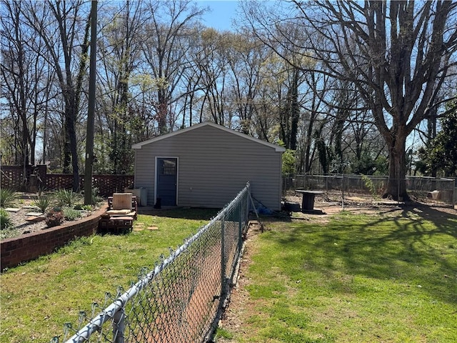 125 Victorian Dr, Anderson, SC 29625 - view of yard featuring an outdoor structure and a fenced backyard