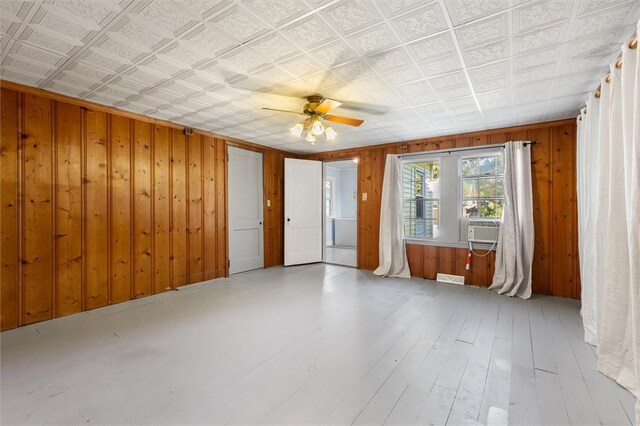222 E Creswell Ave, Greenwood, SC 29646