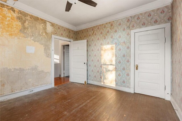 222 E Creswell Ave, Greenwood, SC 29646