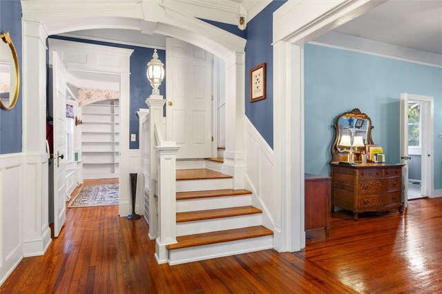 222 E Creswell Ave, Greenwood, SC 29646