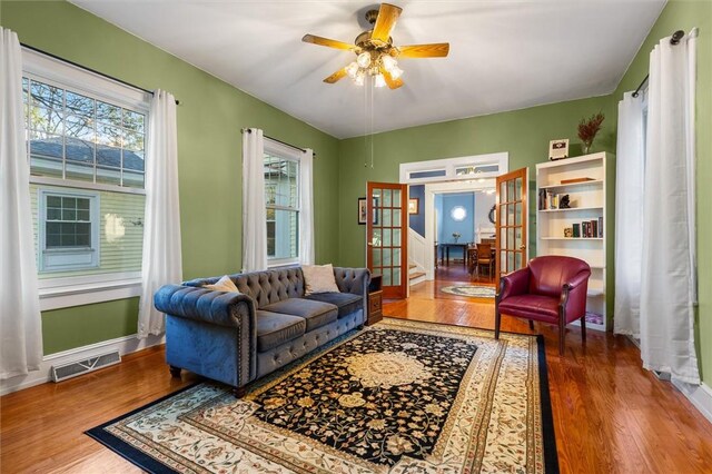 222 E Creswell Ave, Greenwood, SC 29646