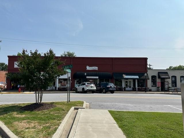 171 E Main St, Pendleton, SC 29670 - view of road with sidewalks and curbs