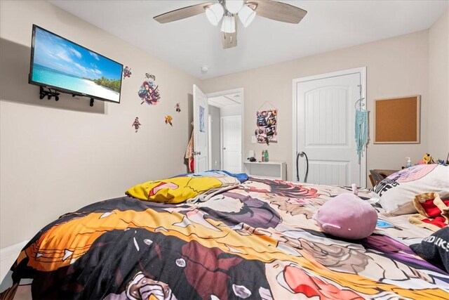 185 Norfolk Cir, Anderson, SC 29625 - bedroom with a ceiling fan