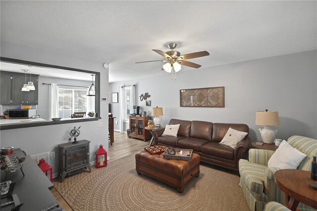 910 Dogwood Ln, Townville, SC 29689 - photo 36