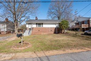 104 Langston Dr, Greenville, SC 29617 - photo 2