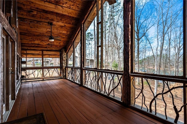 124-130 S Port Bass Dr, Fair Play, SC 29643 - unfurnished sunroom featuring ceiling fan