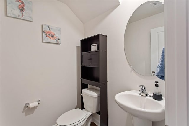 407 Oakmont Valley Trl, Seneca, SC 29678 - bathroom with baseboards, a sink, and toilet