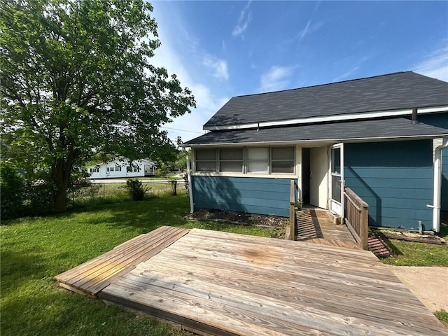 exterior space featuring a yard