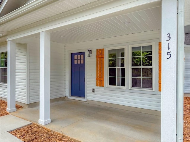 view of property entrance
