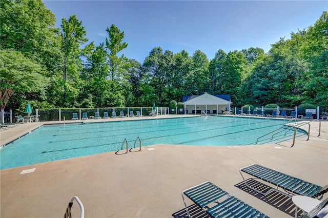101 Pin Oak Ct, Easley, SC 29642 - pool featuring a patio and fence