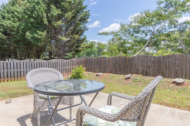 118 Easy Gap Rd, Anderson, SC 29621 - fenced backyard with a patio and outdoor dining area