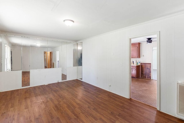 221 Lakeview Dr, Liberty, SC 29657 - unfurnished room featuring crown molding and wood finished floors