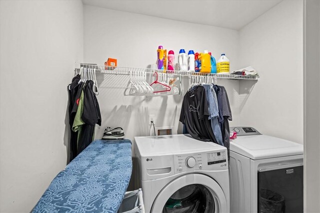 238 Hillendale Way, Pelzer, SC 29669 - laundry room featuring washer and dryer and laundry area