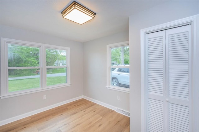 4082 Old Portman Rd, Anderson, SC 29626 - interior space with a closet, visible vents, baseboards, and light wood-style floors