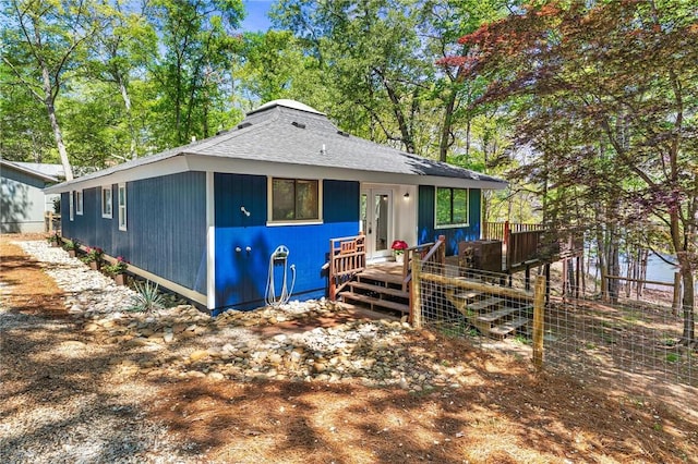 243 Beaver Lodge Rd, Hartwell, GA 30643 - view of front facade featuring a wooden deck and roof with shingles