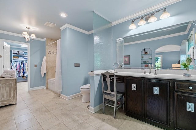 full bathroom featuring visible vents, ornamental molding, vanity, toilet, and a notable chandelier