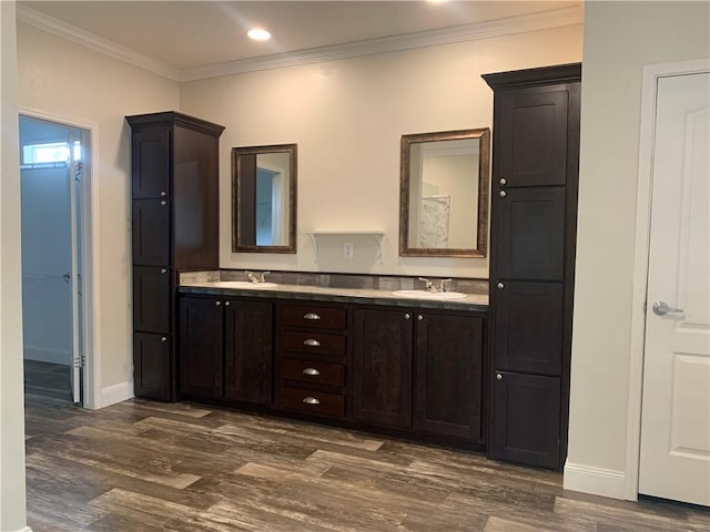204 Rock Creek Rd, Anderson, SC 29625 - full bath with wood finished floors, double vanity, crown molding, baseboards, and a closet