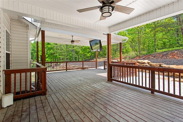 deck featuring ceiling fan