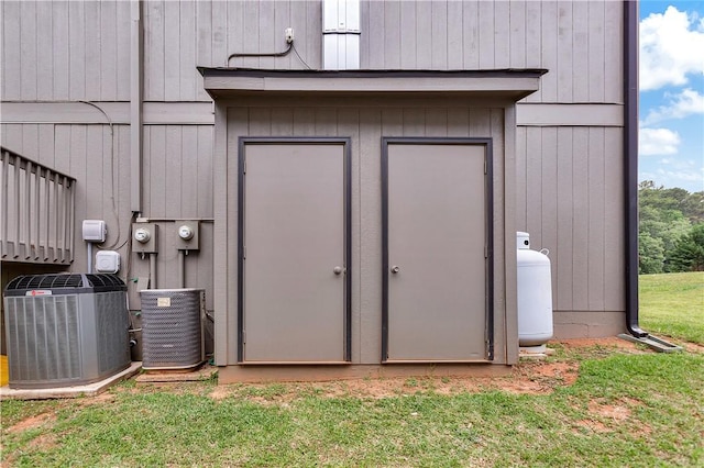 15C Hartwell Villas, Anderson, SC 29626 - view of outdoor structure with central air condition unit