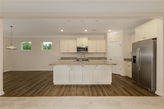 kitchen with stainless steel appliances, dark wood-type flooring, white cabinets, baseboards, and ornamental molding