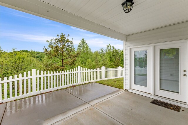 169 Caledonia Dr, Easley, SC 29642 - view of patio with fence