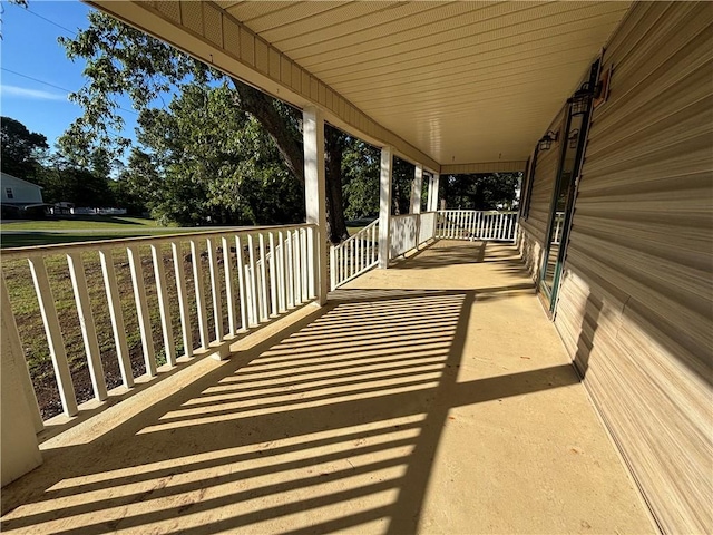 5192 Davis Cir, Anderson, SC 29625 - balcony featuring covered porch