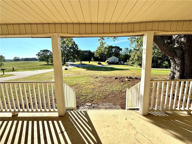 5192 Davis Cir, Anderson, SC 29625 - wooden terrace featuring covered porch and a lawn