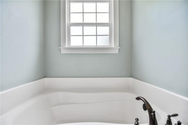 103 Mar Mac Rd, Anderson, SC 29626 - bathroom with a garden tub