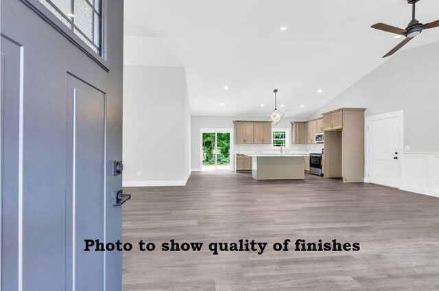 405 E S 4th St, Seneca, SC 29678 - photo 8